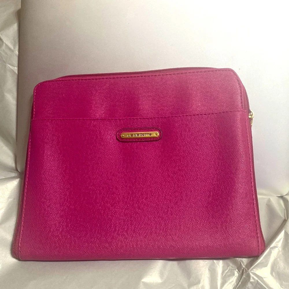 Liz Claiborne tablet carrying case, outside and inside pockets; size: 10” x 8.5”